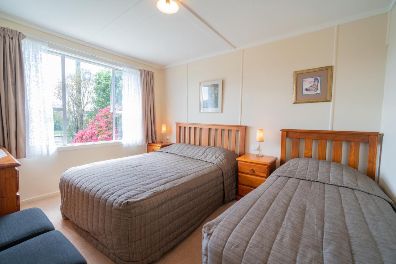 Rustlein Cottage - Te Anau Holiday Home Eksteriør bilde