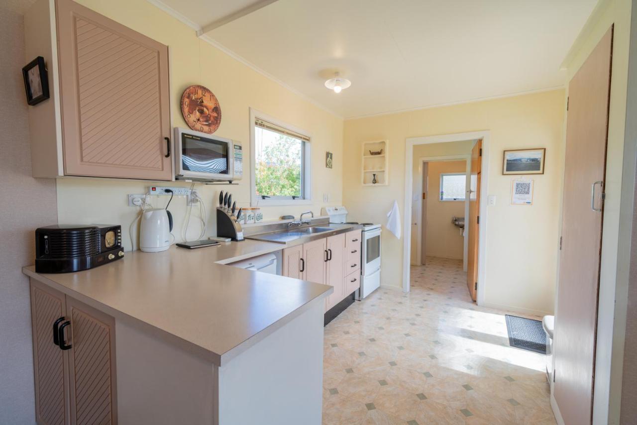 Rustlein Cottage - Te Anau Holiday Home Eksteriør bilde