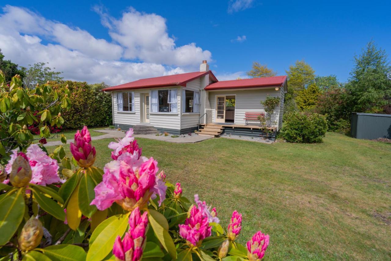 Rustlein Cottage - Te Anau Holiday Home Eksteriør bilde
